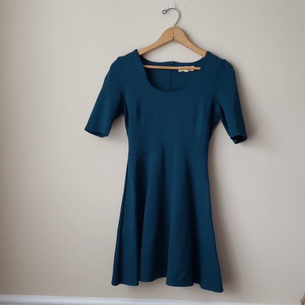 Black Swan Teal fitted Dress EUC classy mini